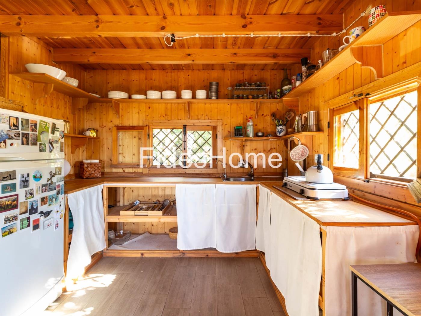 Maison rustique à Murchas : bois, montagnes et instants à vivre à Murchas