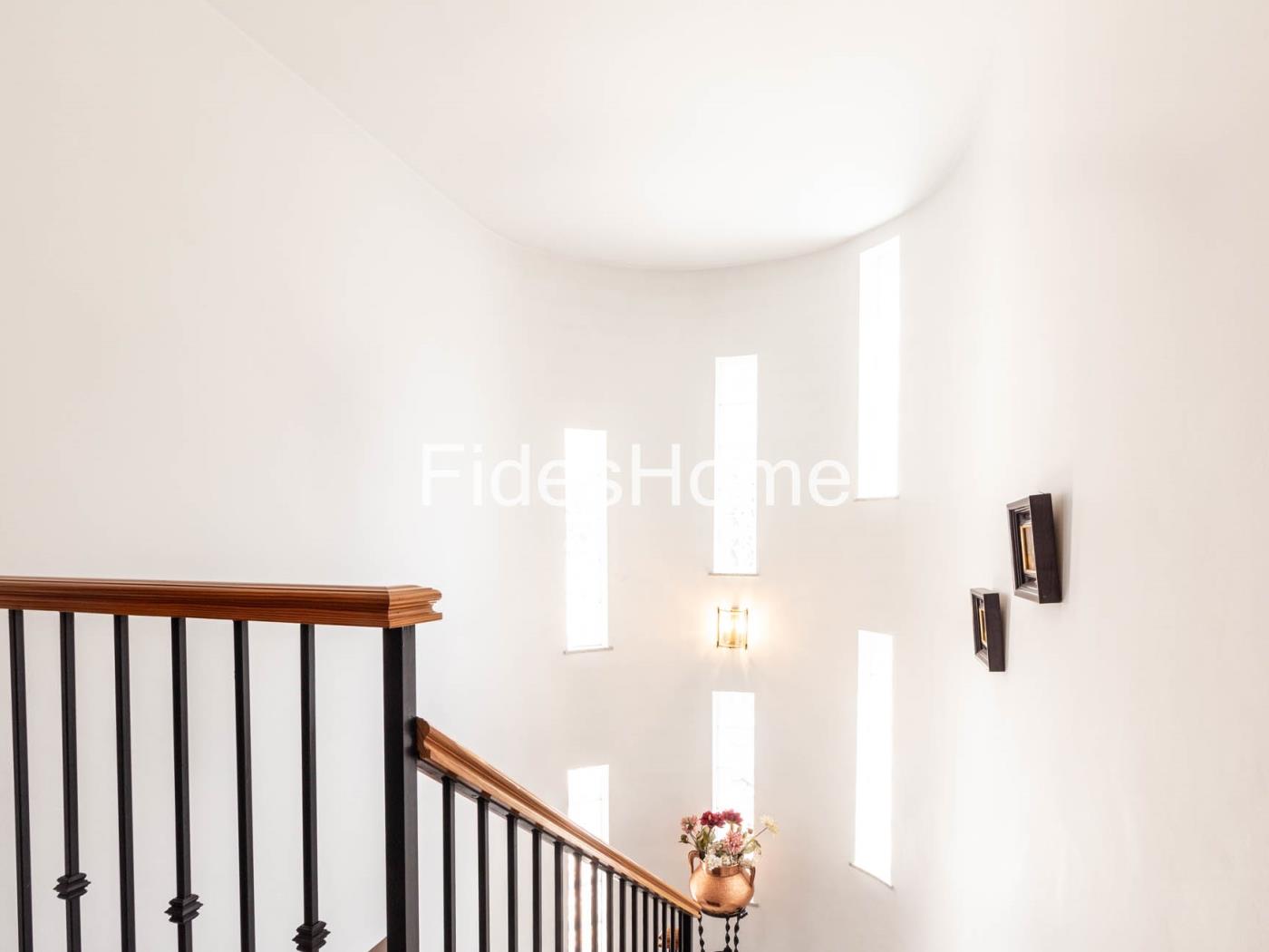 Magnificent House with Garden in Dúrcal in Dúrcal