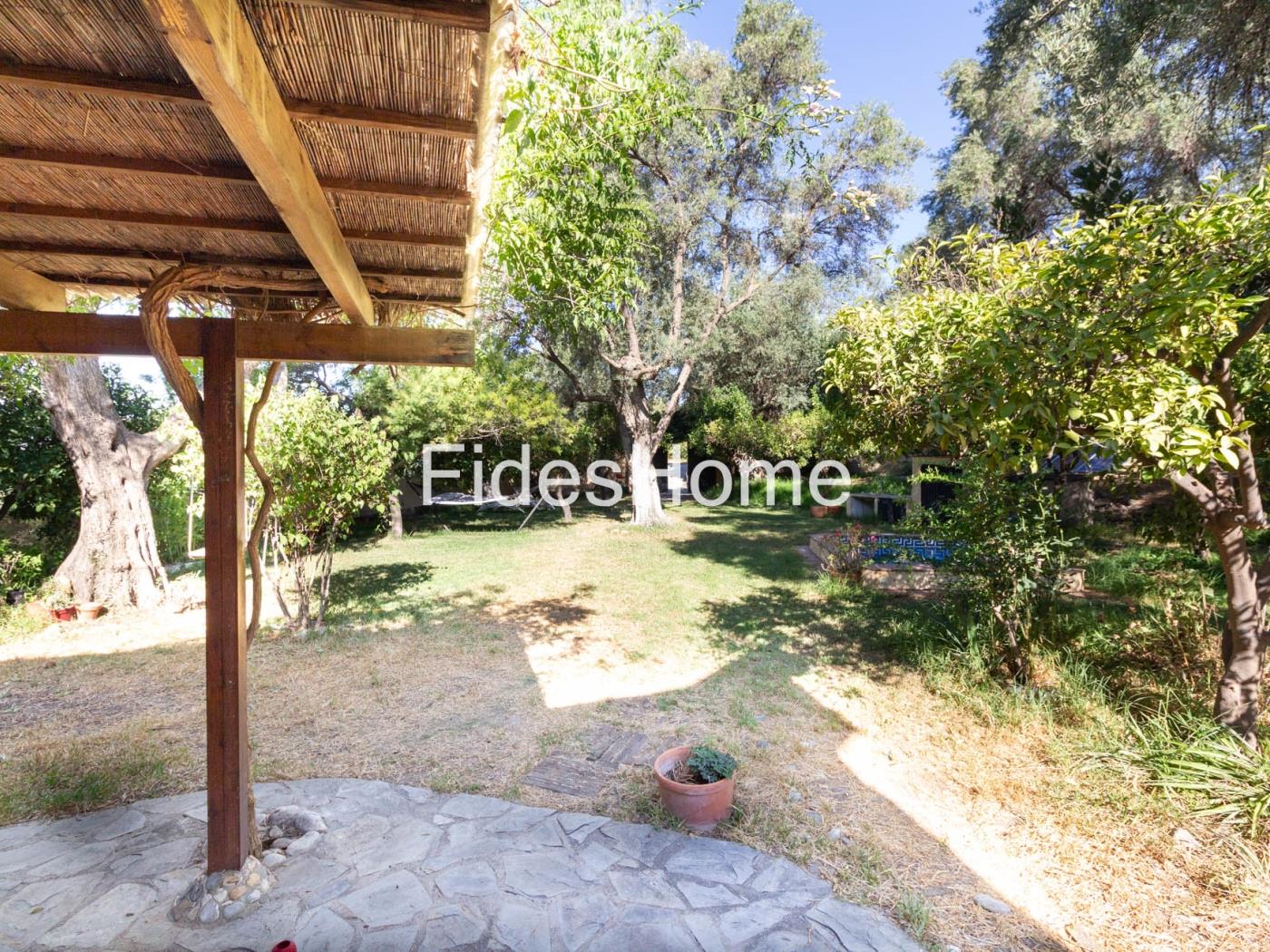 A rustic house in Murchas, Lecrín in Murchas