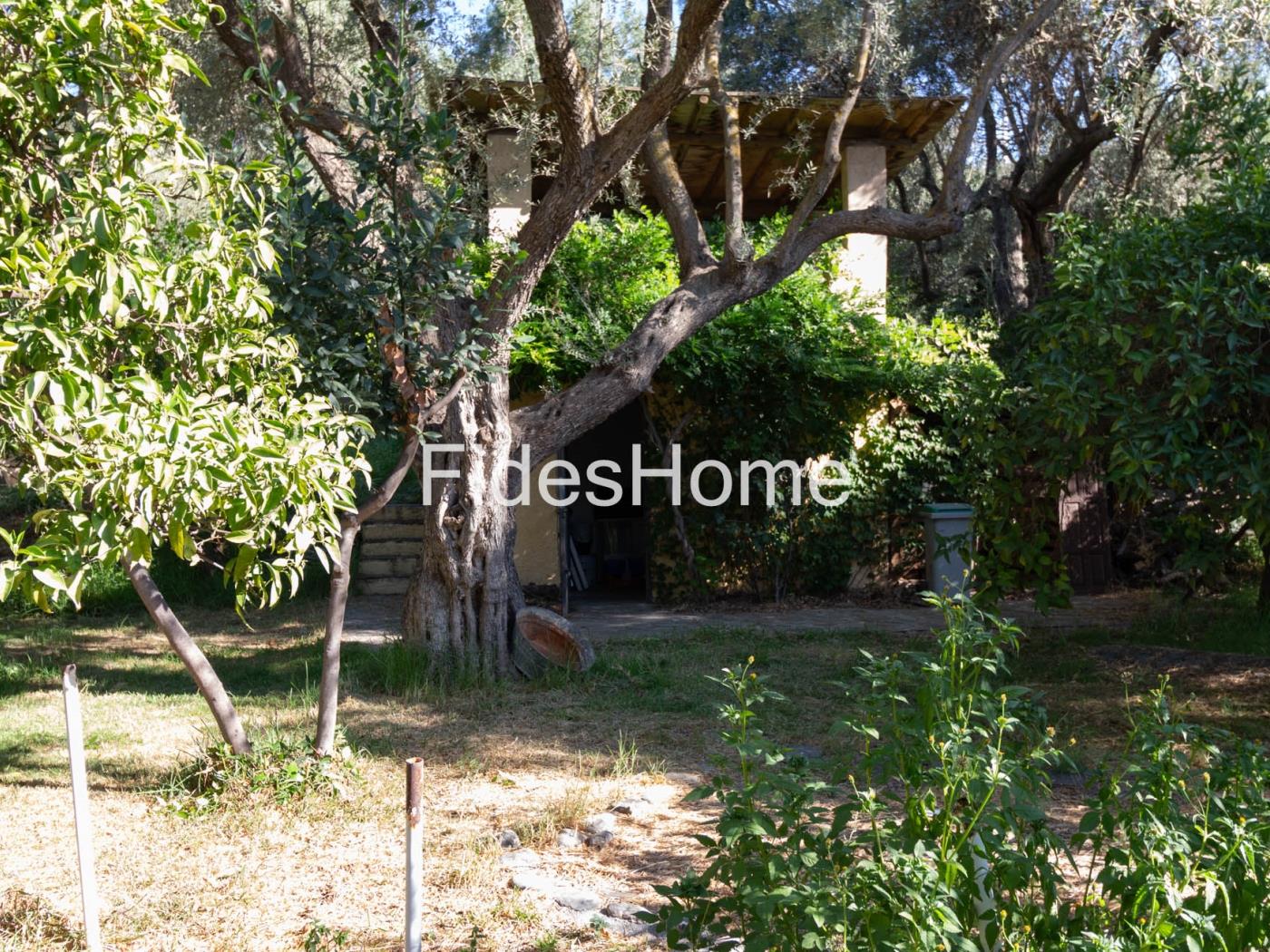 A rustic house in Murchas, Lecrín in Murchas