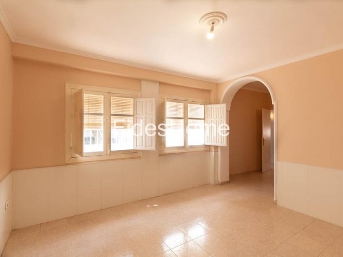 Charmantes Haus mit Innenhof, Terrasse und Garage in Motril in Motril